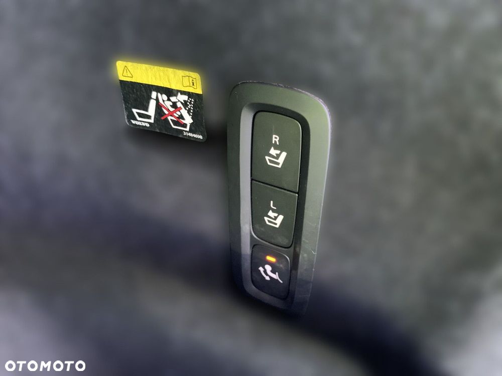 Volvo XC 40 - 34