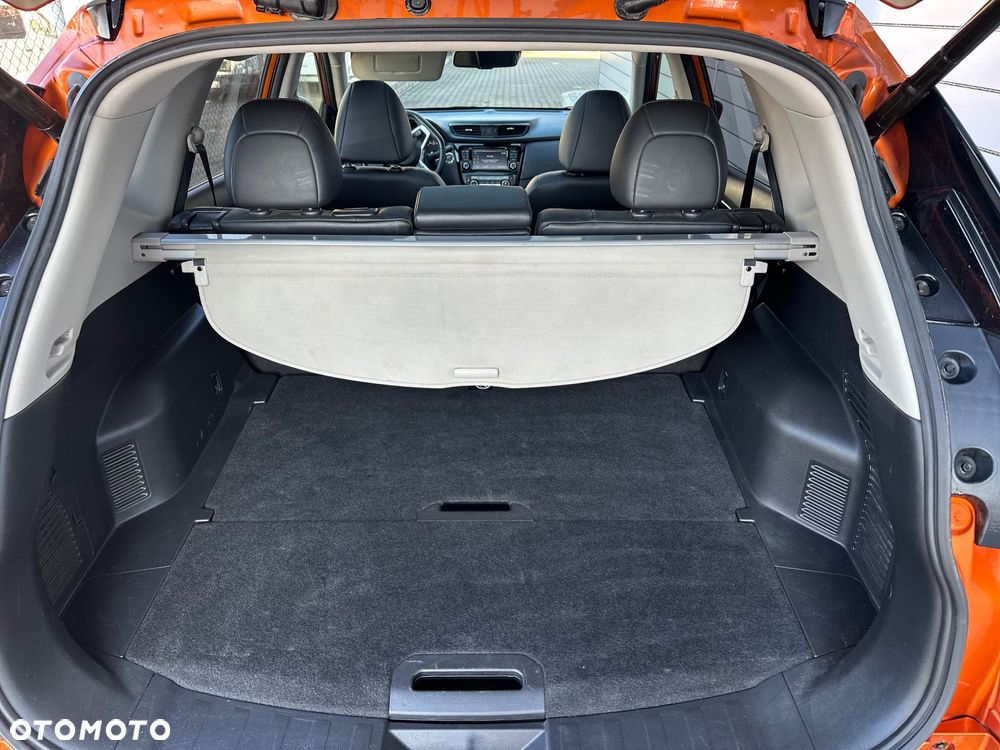 Nissan X-Trail 1.6 DCi Tekna 2WD - 30