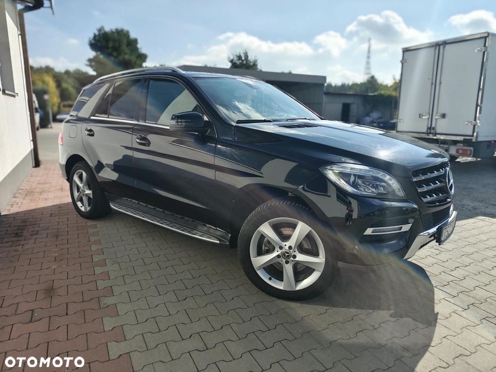 Mercedes-Benz ML 350 BlueTec 4-Matic - 8