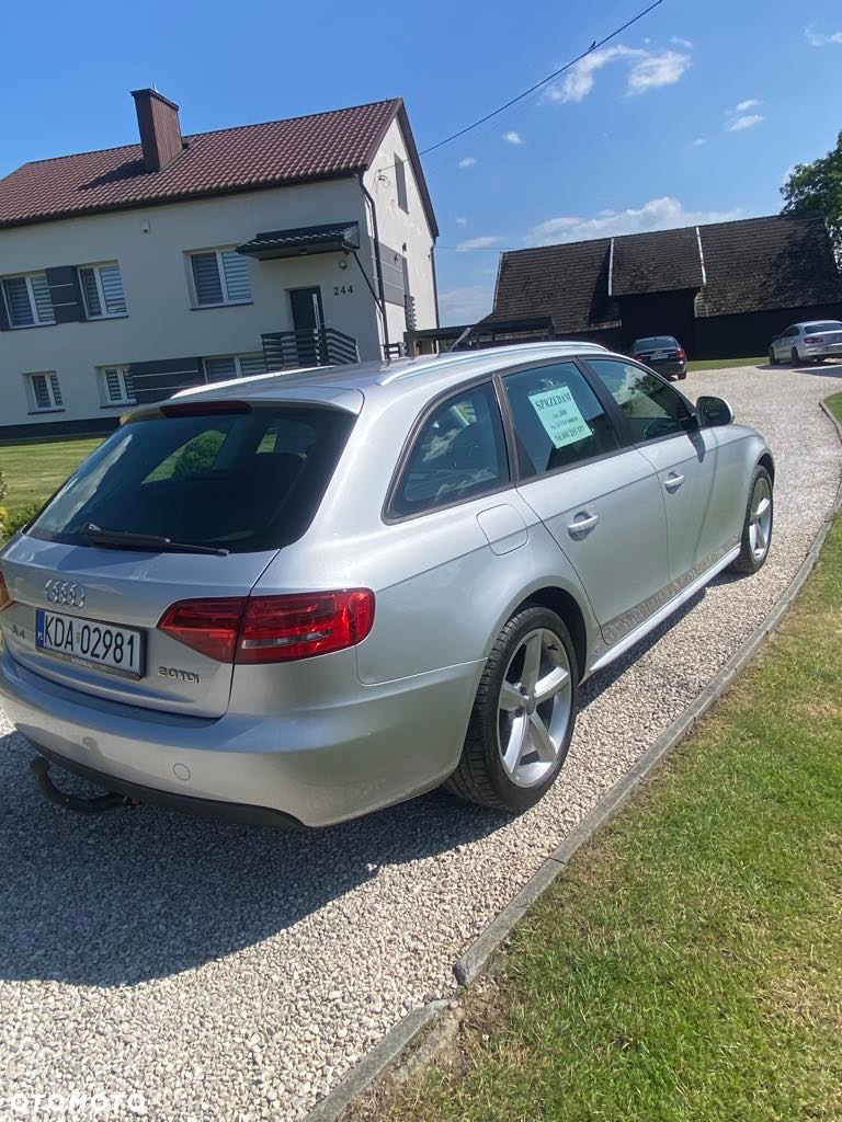 Audi A4 Avant 2.0 TDI - 7