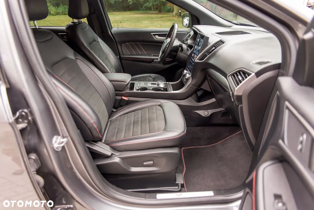 Ford Edge - 30