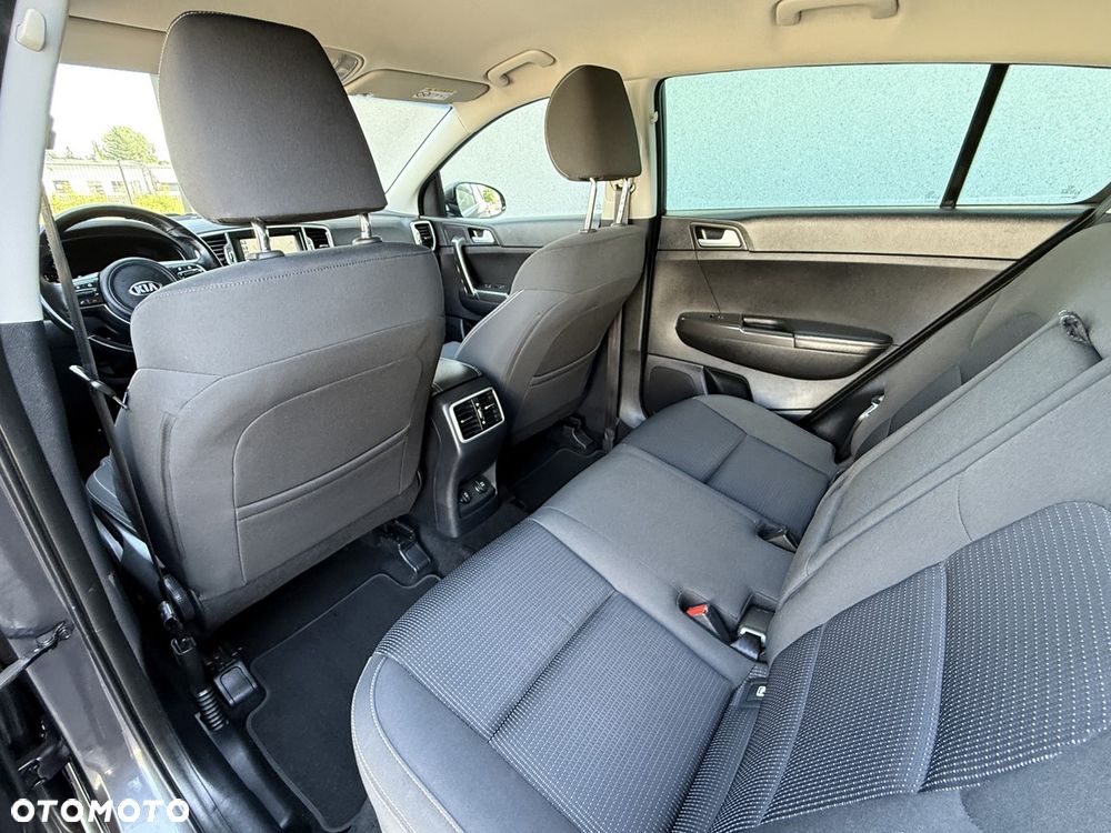 Kia Sportage 1.6 GDI 2WD DREAM-TEAM EDITION - 19