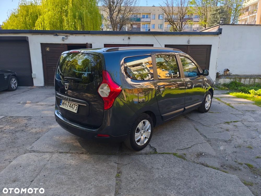 Dacia Lodgy 1.6 SCe Laureate S&S - 8