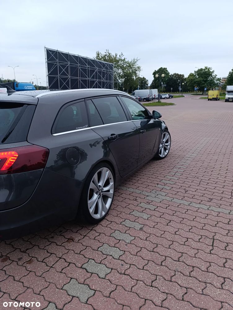 Opel Insignia - 4
