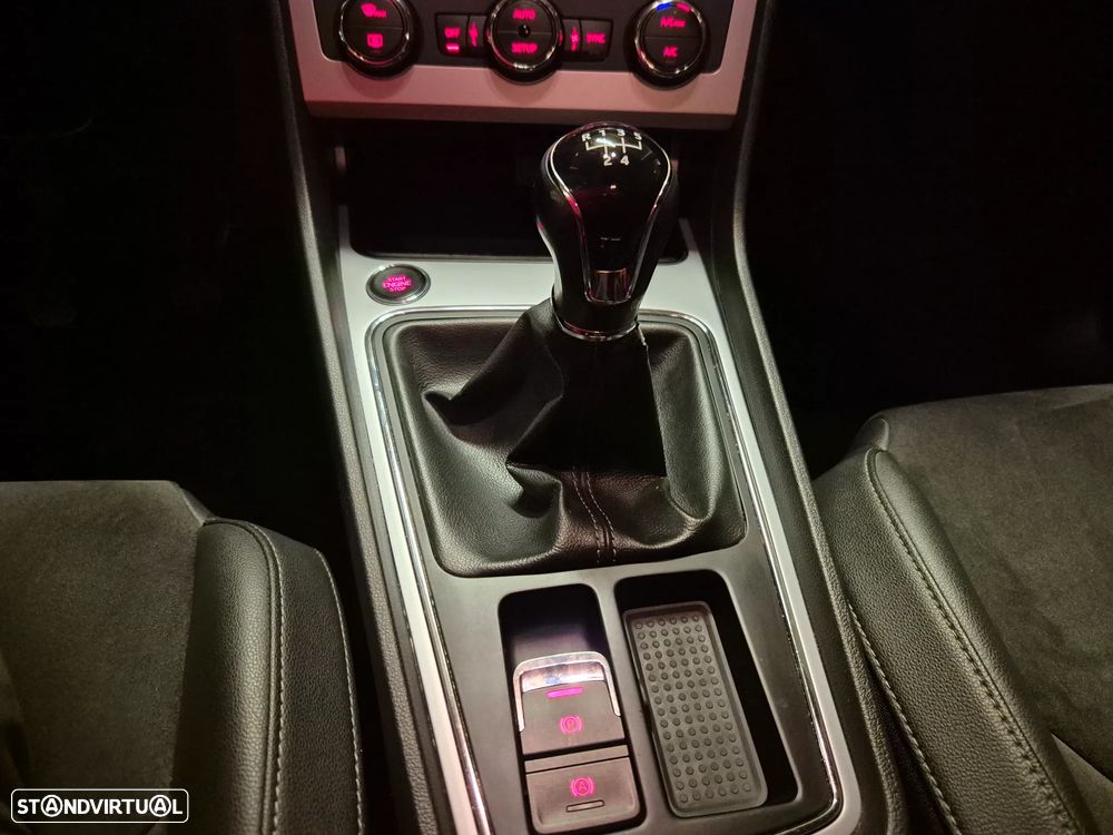 SEAT Leon ST 1.6 TDI Style S/S - 25