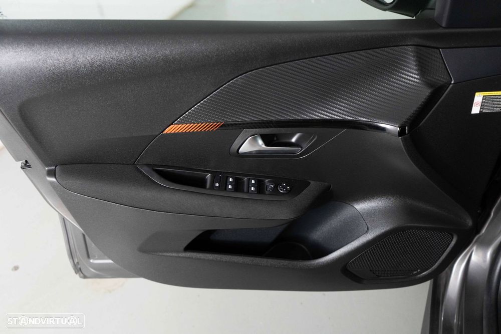Peugeot 208 1.2 PureTech Allure Pack EAT8 - 27