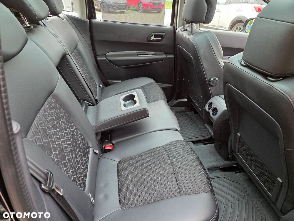 Peugeot 3008 - 17