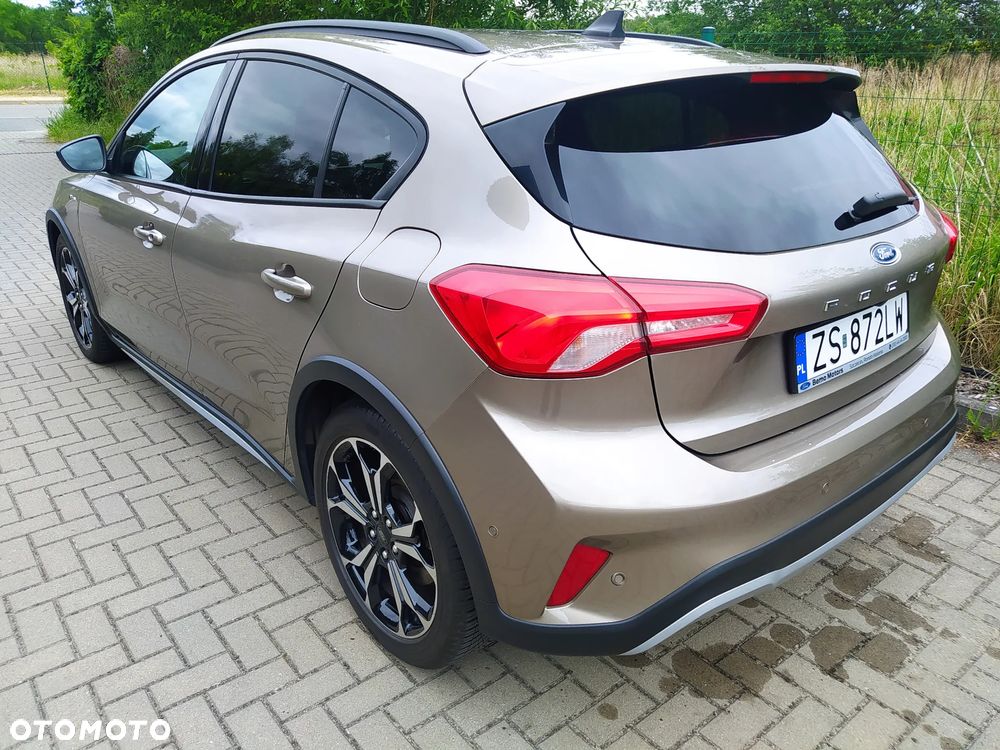 Ford Focus 1.0 EcoBoost Active - 3