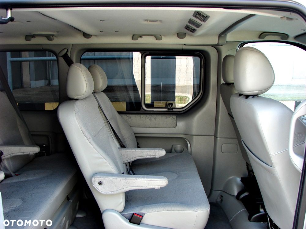 Opel Vivaro - 9