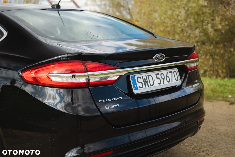 Ford Fusion - 7