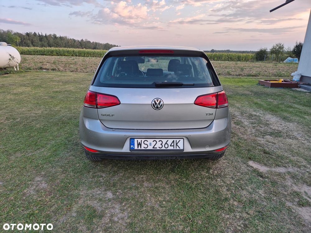 Volkswagen Golf 1.2 TSI BMT Trendline Perfectline - 5