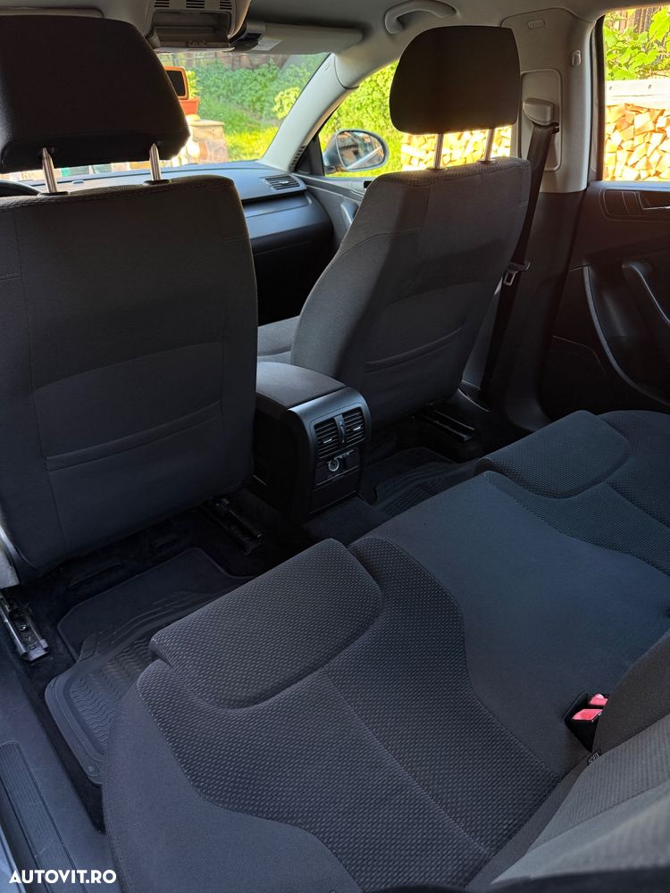 Volkswagen Passat - 8