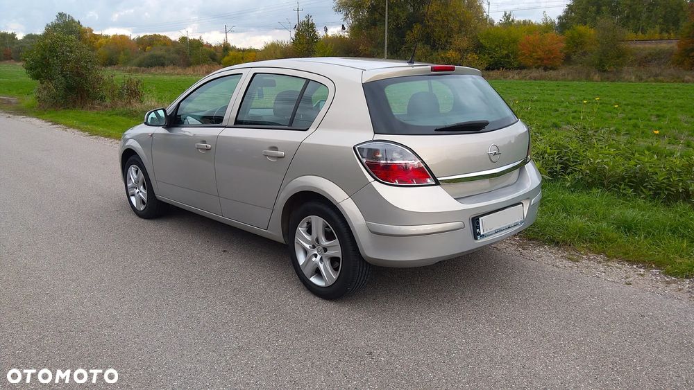 Opel Astra 1.4 Enjoy - 3