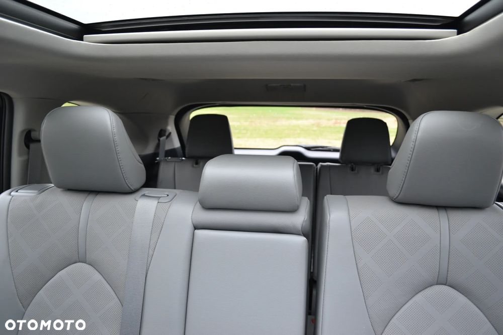 Toyota Highlander 2.5 Hybrid Executive - 18