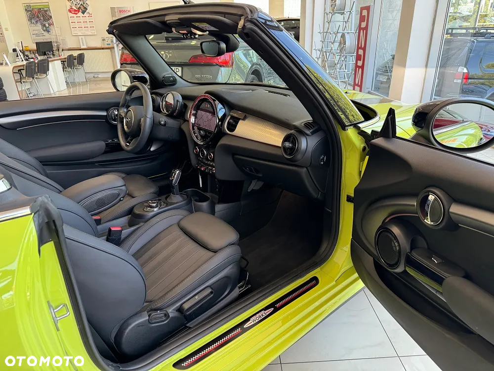 MINI John Cooper Works - 15