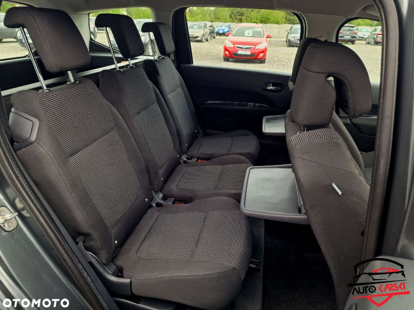Peugeot 5008 - 22