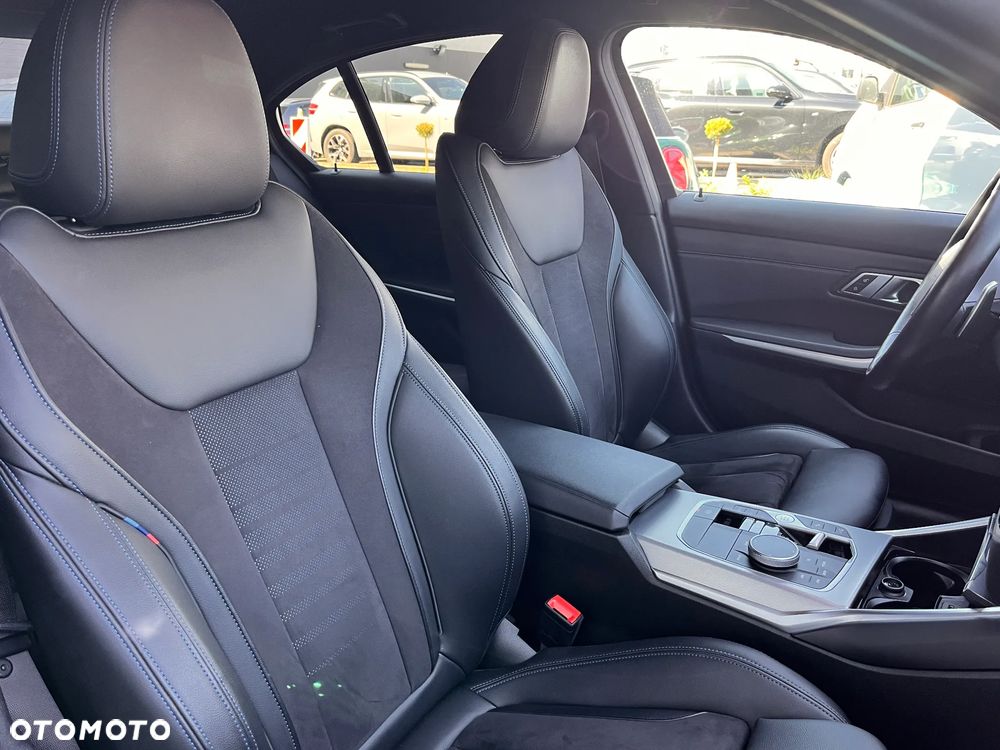BMW Seria 3 320d mHEV M Sport sport - 24