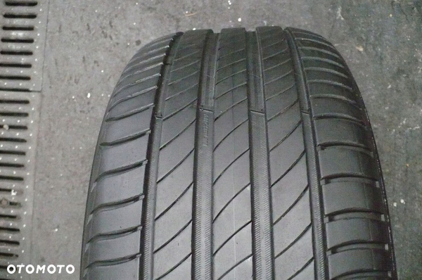 MICHELIN Primacy 4 235/45R18 5,6mm 2020