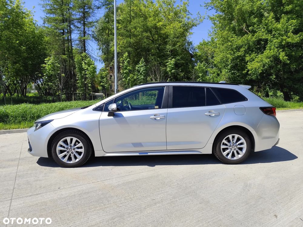 Toyota Corolla 1.8 Hybrid Comfort - 10