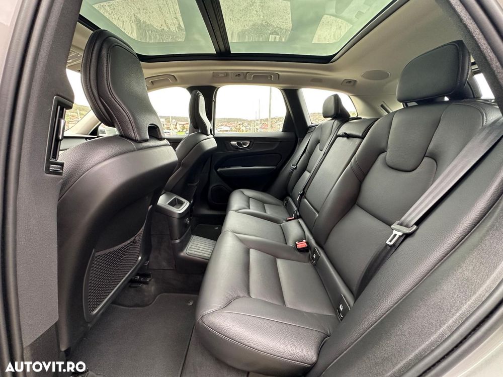 Volvo XC 60 Recharge T6 Twin Engine eAWD Inscription Expression - 14