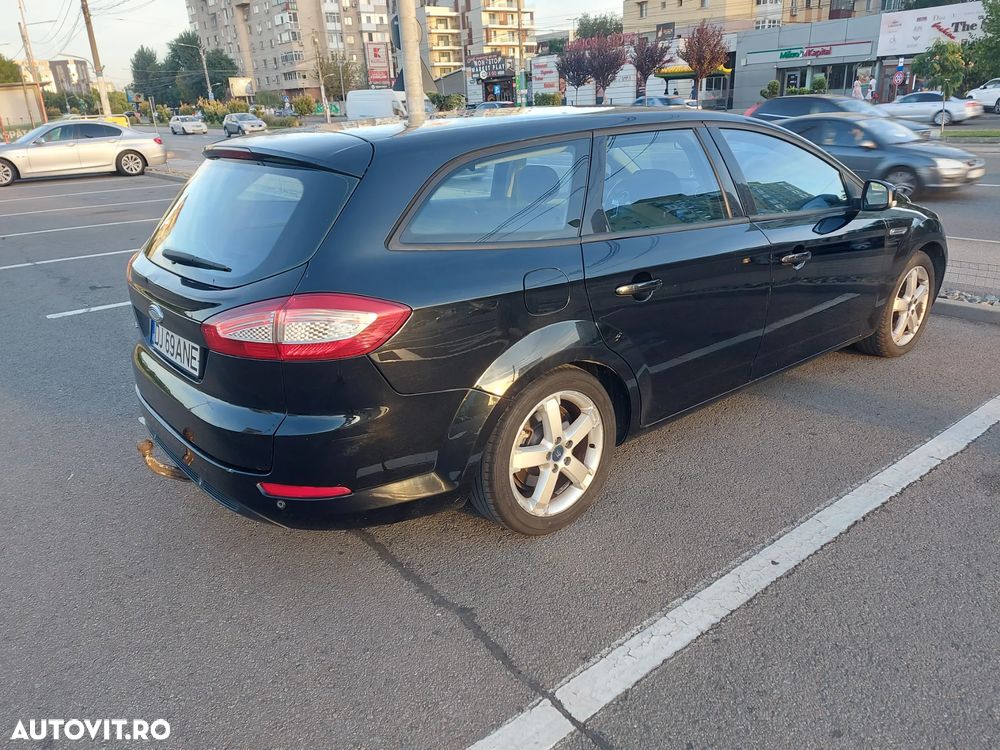 Ford Mondeo 1.6 TDCi Ambiente - 3