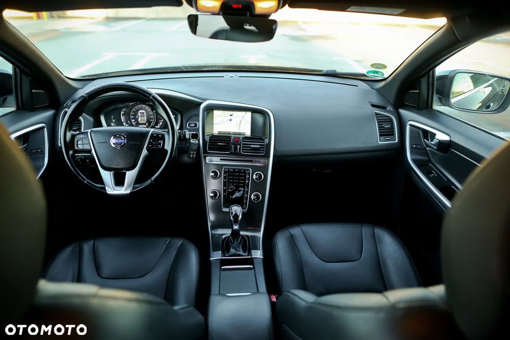 Volvo XC 60 D4 Geartronic Summum - 22