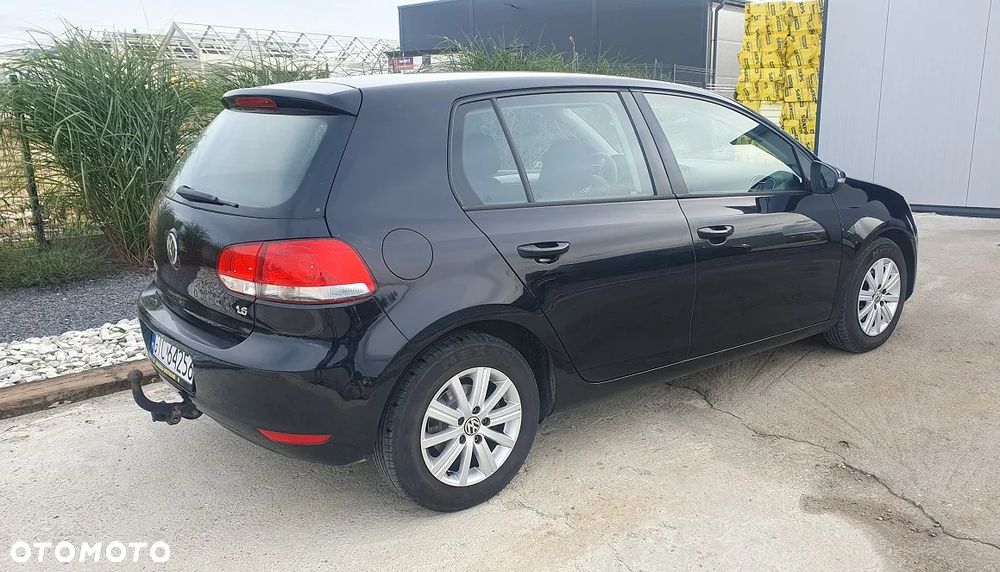 Volkswagen Golf 1.6 Edition - 5