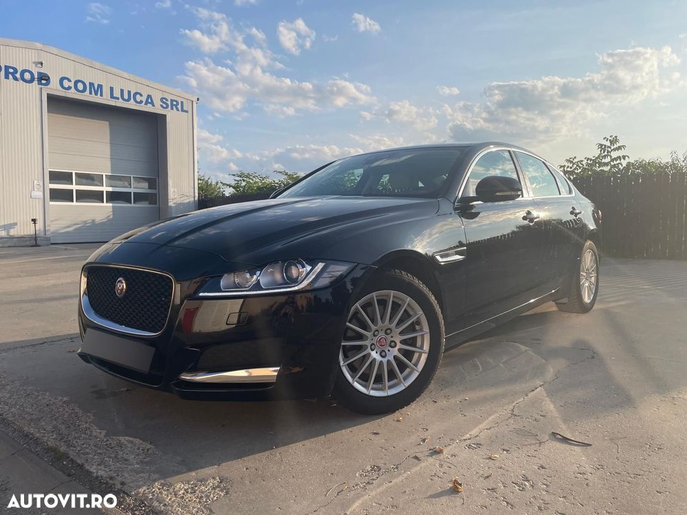 Jaguar XF 20d RWD E-Performance Prestige - 21