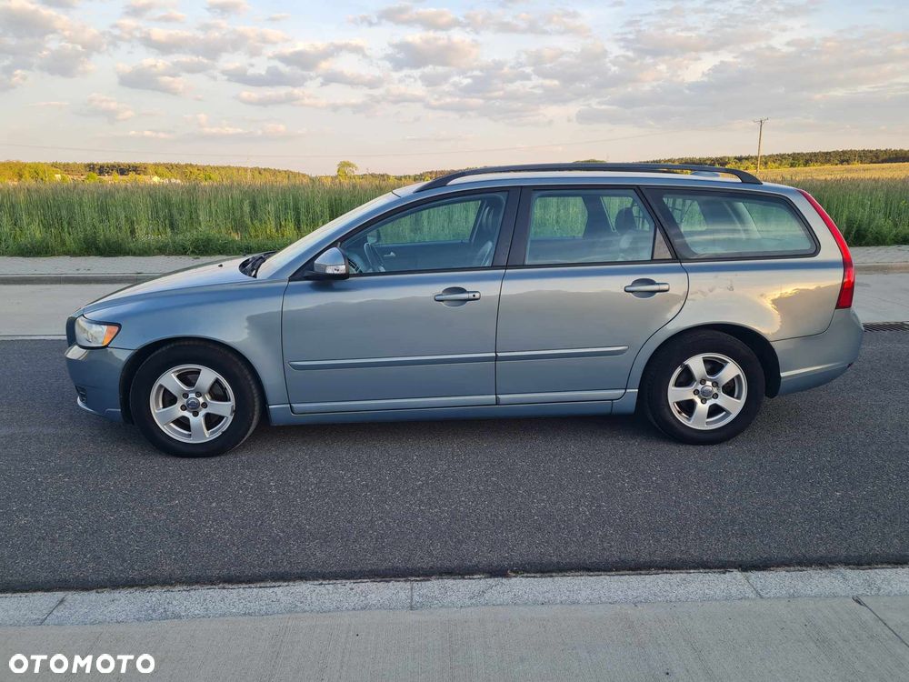 Volvo V50 1.6D DPF DRIVe Momentum - 8