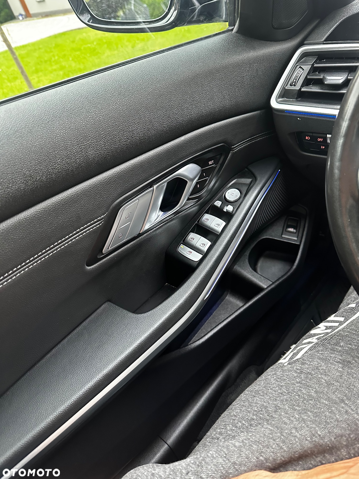 BMW Seria 3 330i xDrive M Sport sport - 36