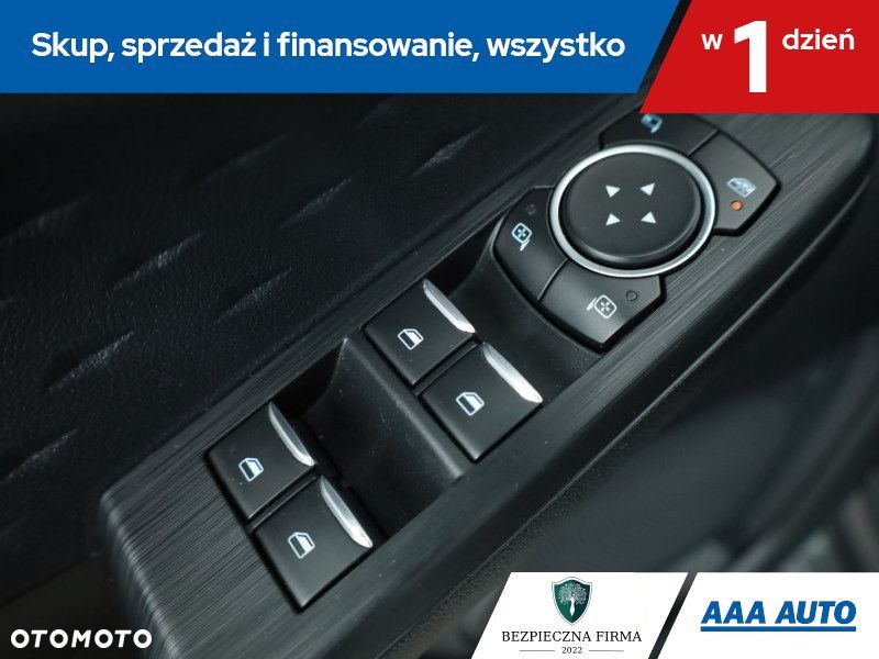 Ford Kuga - 18