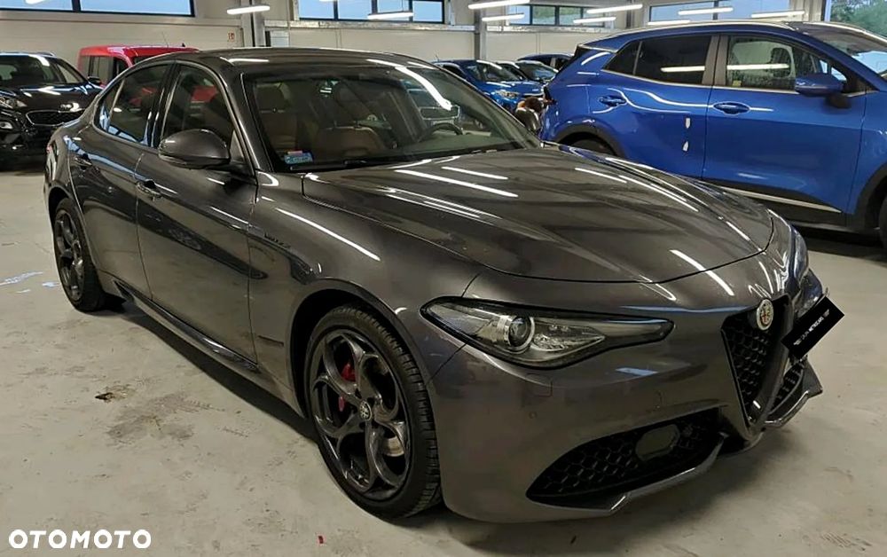 Alfa Romeo Giulia 2.0 Turbo Veloce Q4 - 6
