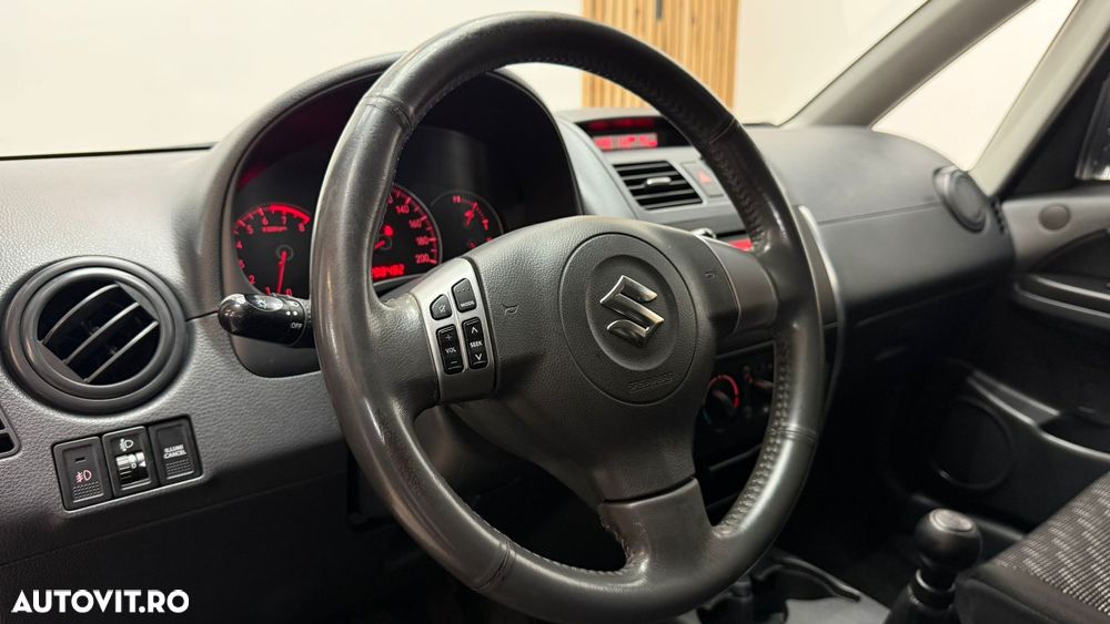 Suzuki SX4 - 21