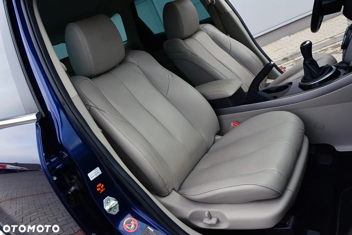 Mazda CX-7 2.2 CD Exclusive + - 4