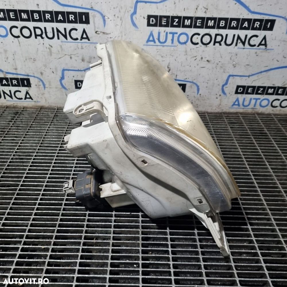 Far Stanga Suzuki Grand Vitara 2006 - 2012 SUV 4 Usi (346) Xenon 10032078 - 2