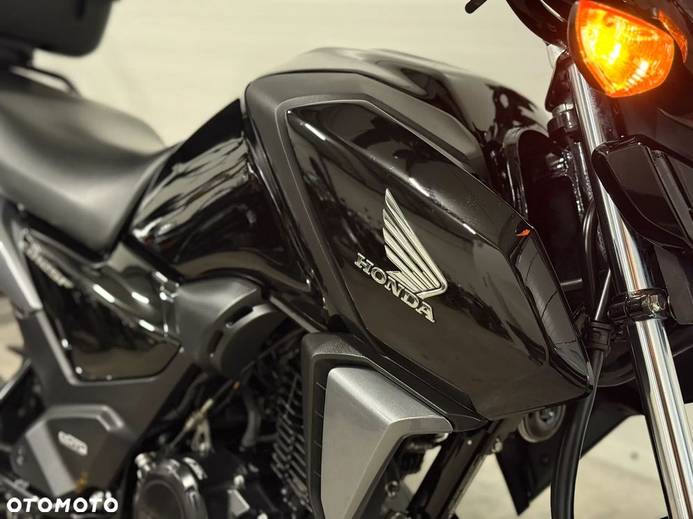 Honda CB - 17