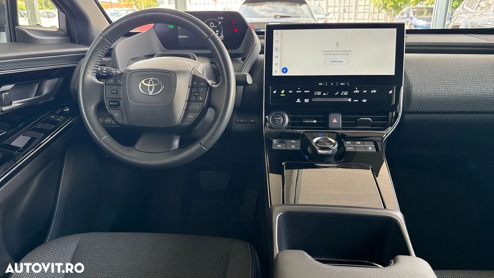 Toyota BZ4X 150 KW FWD (4x2) Dynamic - 10