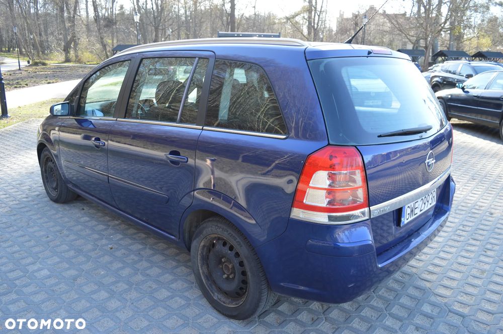 Opel Zafira 1.7 CDTI - 11