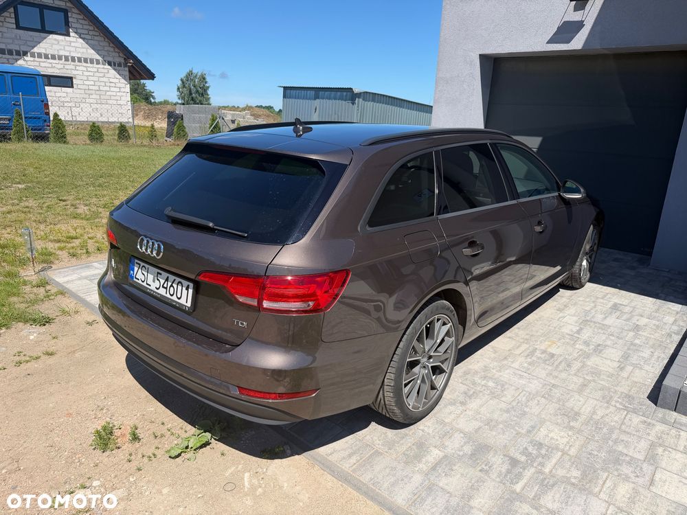 Audi A4 Avant 2.0 TDI S tronic - 9