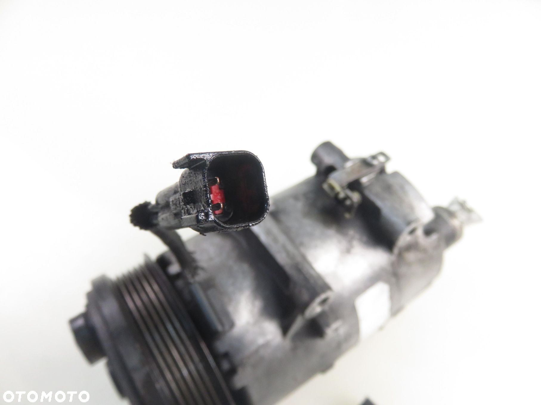 KOMPRESOR KLIMATYZACJI FORD FOCUS MK2 1.6 TDCi - 2