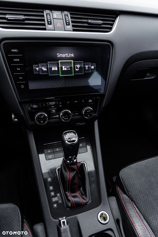 Skoda Octavia 2.0 TSI RS 230 DSG - 38