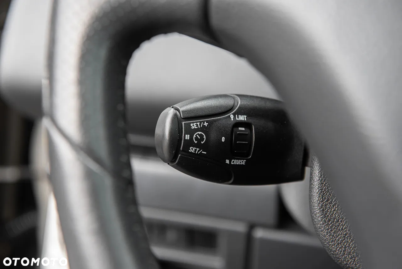 Peugeot 5008 - 20