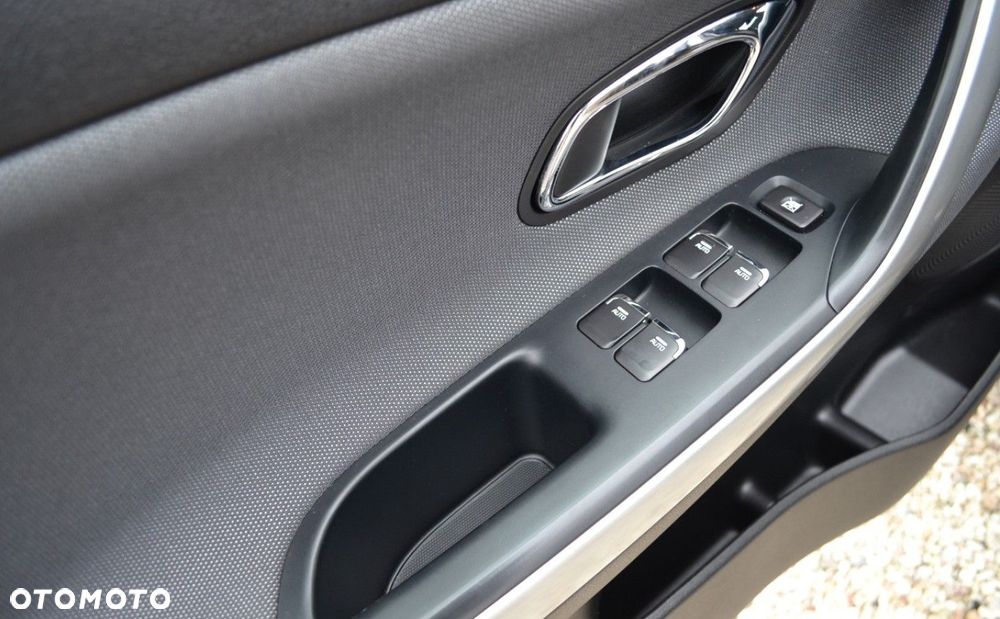 Kia Ceed 1.6 GDI ISG Dream-Team Edition - 20