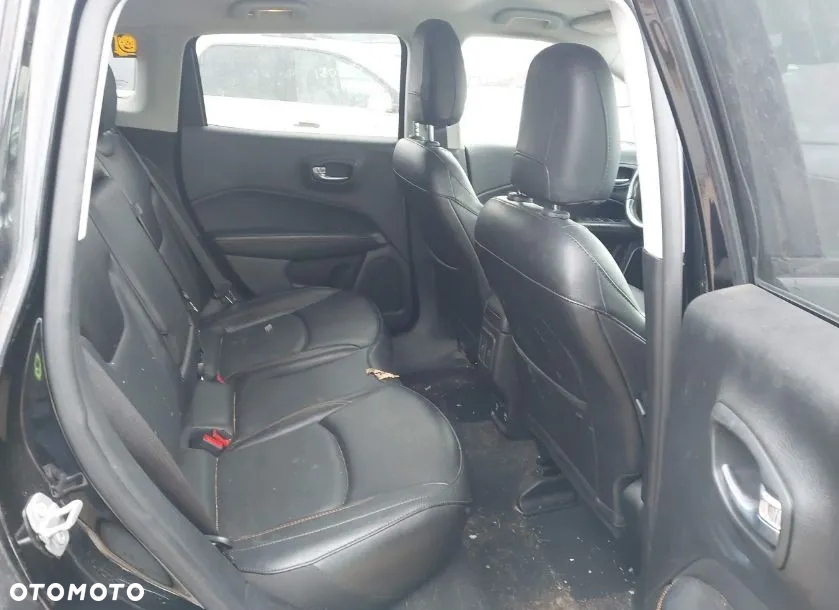 Jeep Compass - 5