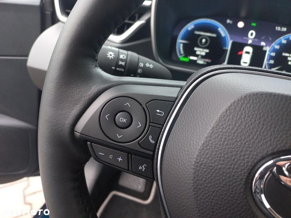 Toyota Corolla 1.8 Hybrid Style - 22
