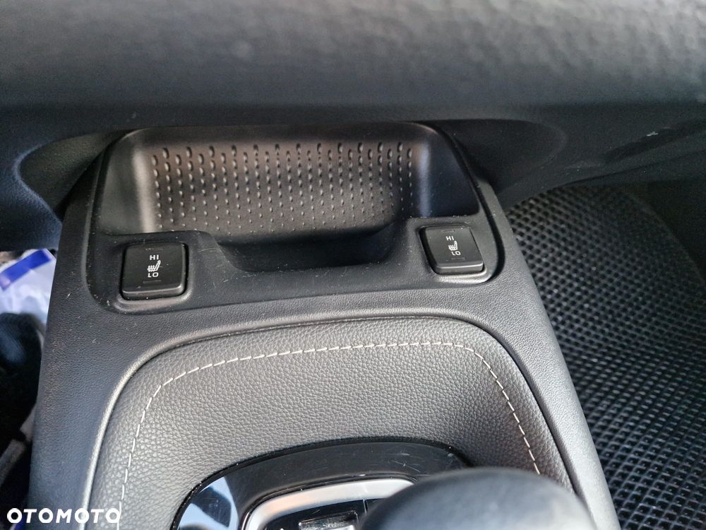 Toyota Corolla 2.0 Hybrid Executive - 21