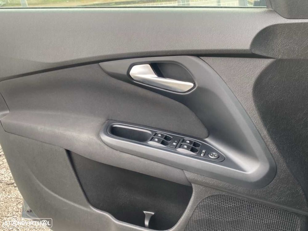 Fiat Tipo Cross 1.3 Multijet City - 18