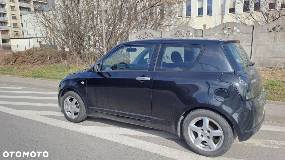 Suzuki Swift 1.3 Classic - 9