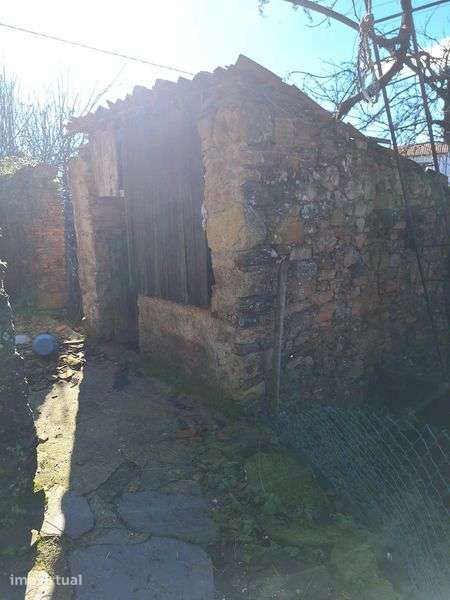 Quintinha Poço e Terreno - Stone house - Grande imagem: 5/10