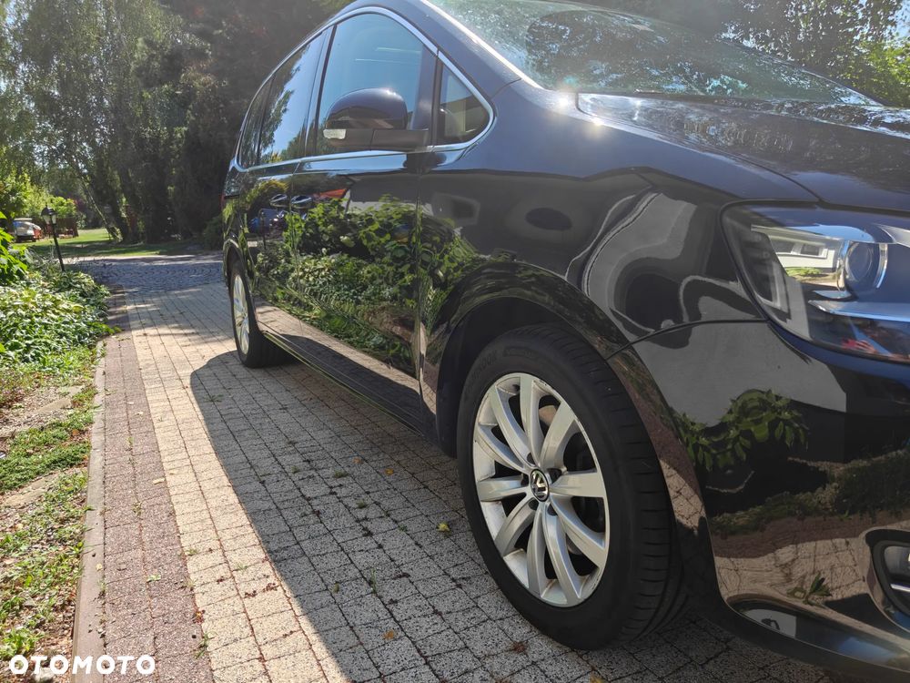 Volkswagen Sharan 2.0 TDI Highline DSG - 8